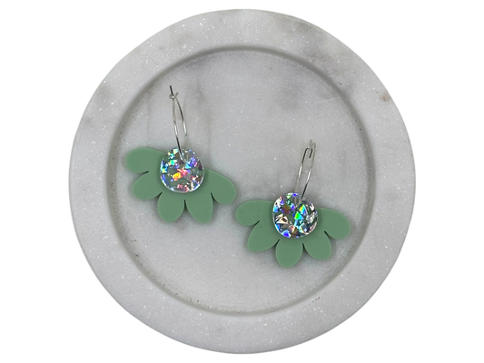 Earrings - Green Daisy